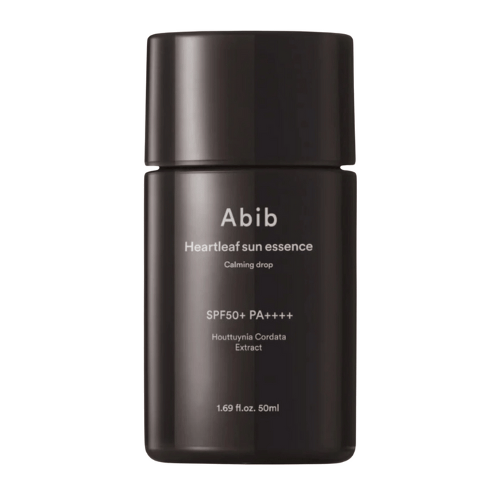 Produktbild på Abib Heartleaf Sun Essence Calming Drop i svart förpackning med vit text och SPF50+ PA++++, 50 ml.