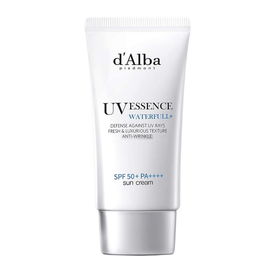 Produktbild på d'Alba UV Essence Waterfull+ Sun Cream med SPF 50+ PA++++ i vit och silverfärgad tub, fotad mot vit bakgrund.