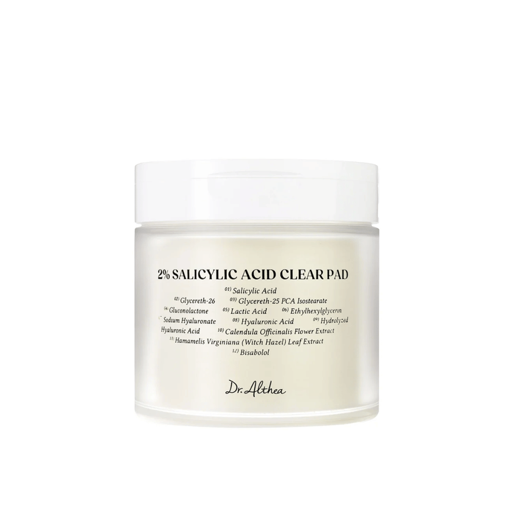 Zdjęcie produktu Dr. Althea 2% Salicylic Acid Clear Pad na białym tle. Eksfoliujące płatki dla skóry skłonnej do trądziku i tłustej z kwasem salicylowym i kojącymi składnikami.