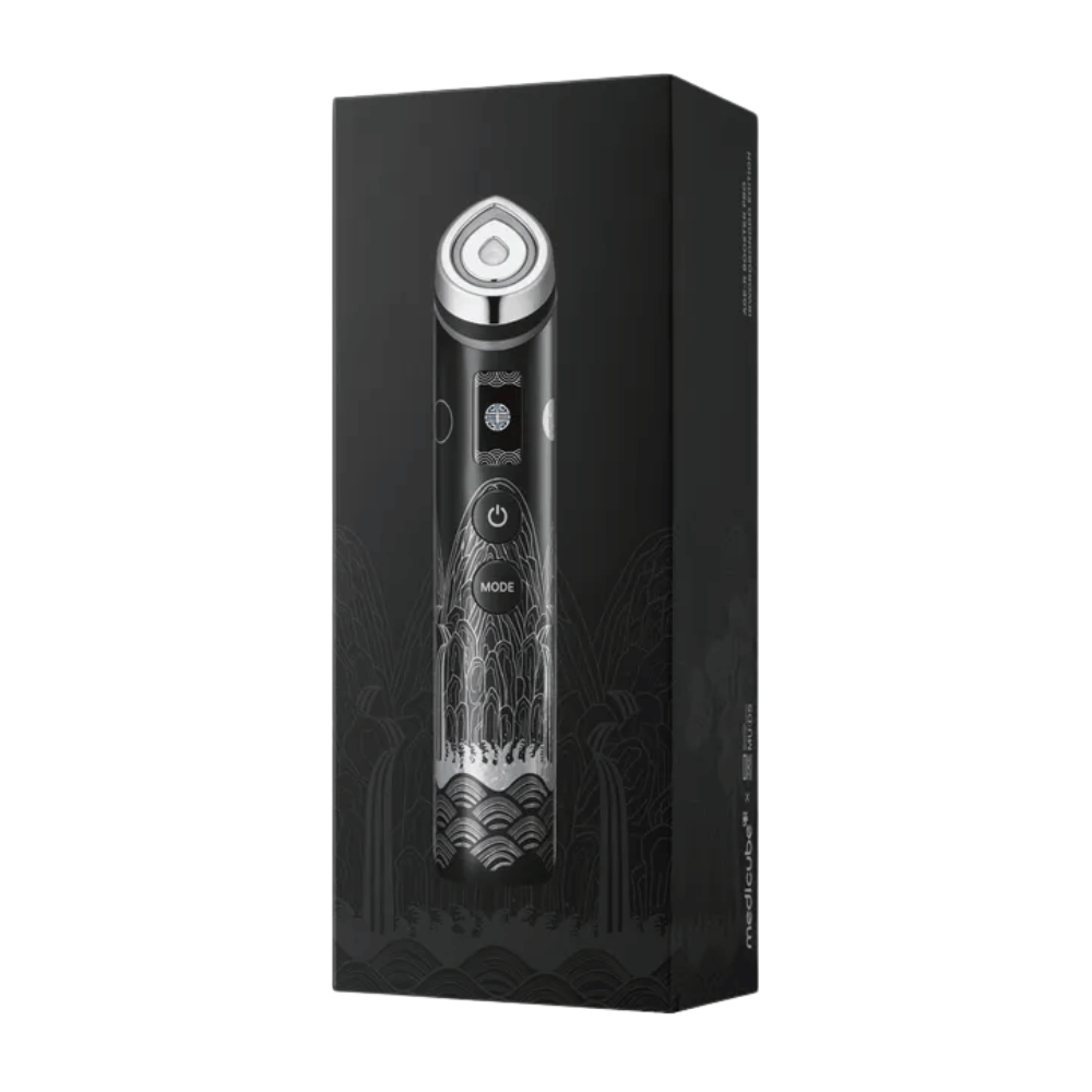 Medicube AGE-R Booster Pro APEC Edition urządzenie do twarzy, które stymuluje skórę, zwiększa wchłanianie serum i zapewnia jędrniejszą, bardziej promienną skórę.