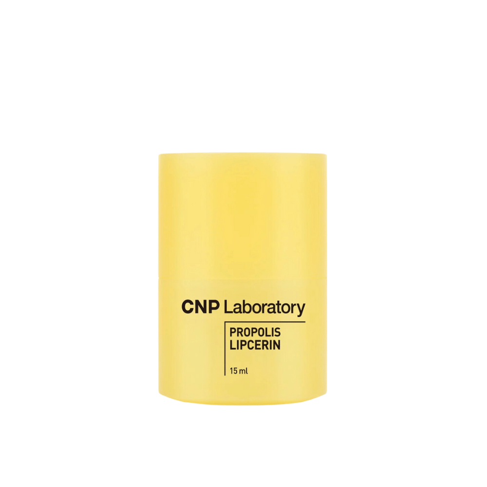 Żółta tubka CNP Laboratory Propolis Lipcerin o prostym, czystym designie. Produkt zawiera 15 ml i jest zaprojektowany, aby zapewnić intensywne nawilżenie i pielęgnację ust.