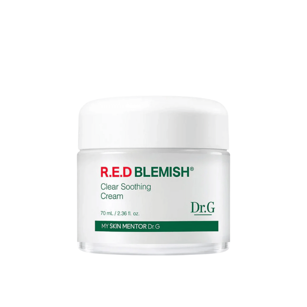 Dr.G R.E.D Blemish Clear Soothing Cream to łagodny i nawilżający krem, który łagodzi zaczerwienienia i podrażnienia. Formuła zawiera Centella Asiatica i kwas hialuronowy, aby wzmocnić barierę skórną i przywrócić równowagę. Idealny dla skóry wrażliwej i skłonnej do trądziku.