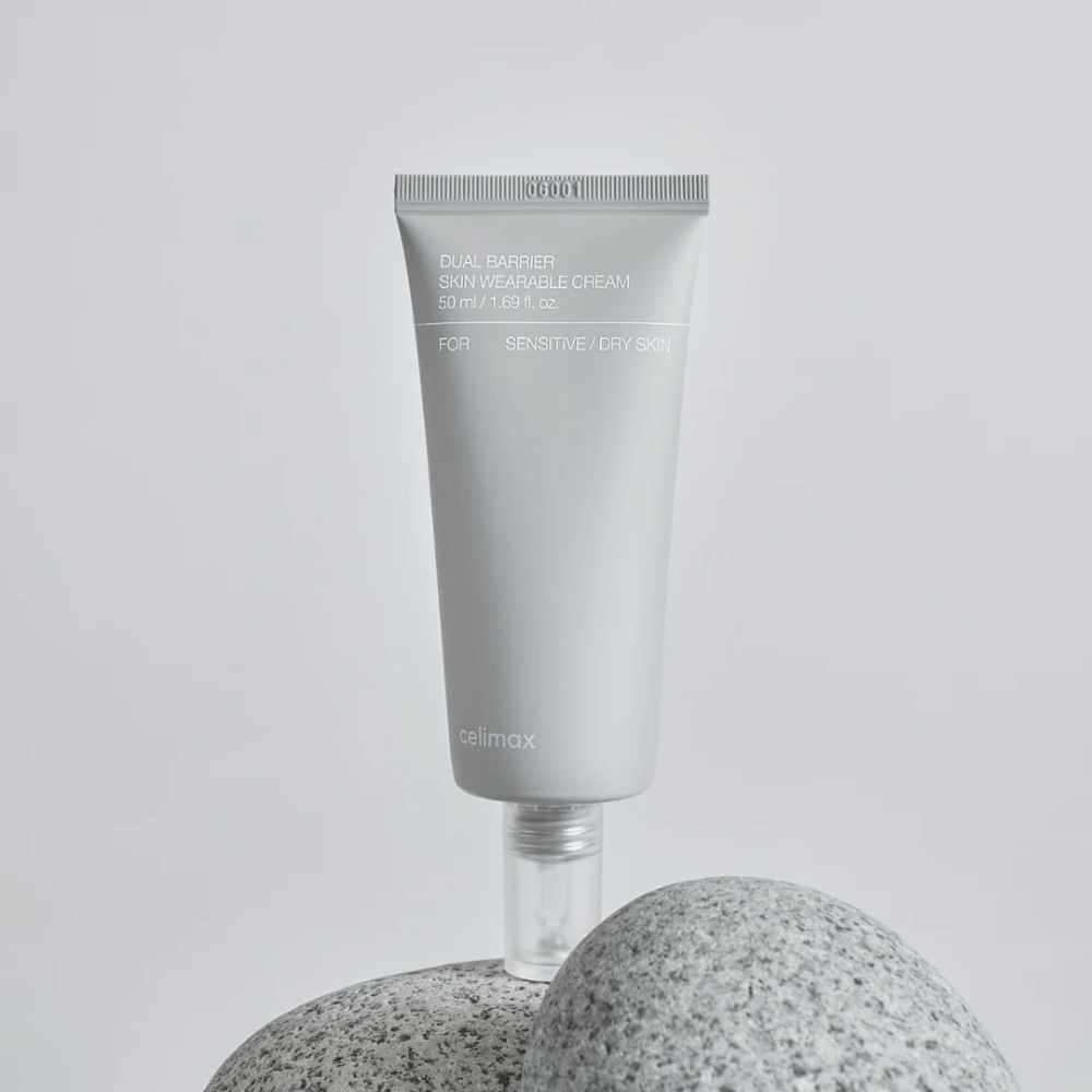 Celimax Dual Barrier Skin Wearable Cream na kamieniu, nawilżający krem do twarzy opracowany dla skóry wrażliwej i suchej, z naciskiem na barierę skórną i komfort.