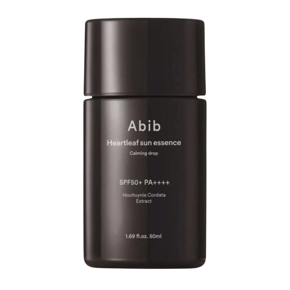 Zdjęcie produktu Abib Heartleaf Sun Essence Calming Drop w czarnym opakowaniu z białym tekstem i SPF50+ PA++++, 50 ml.