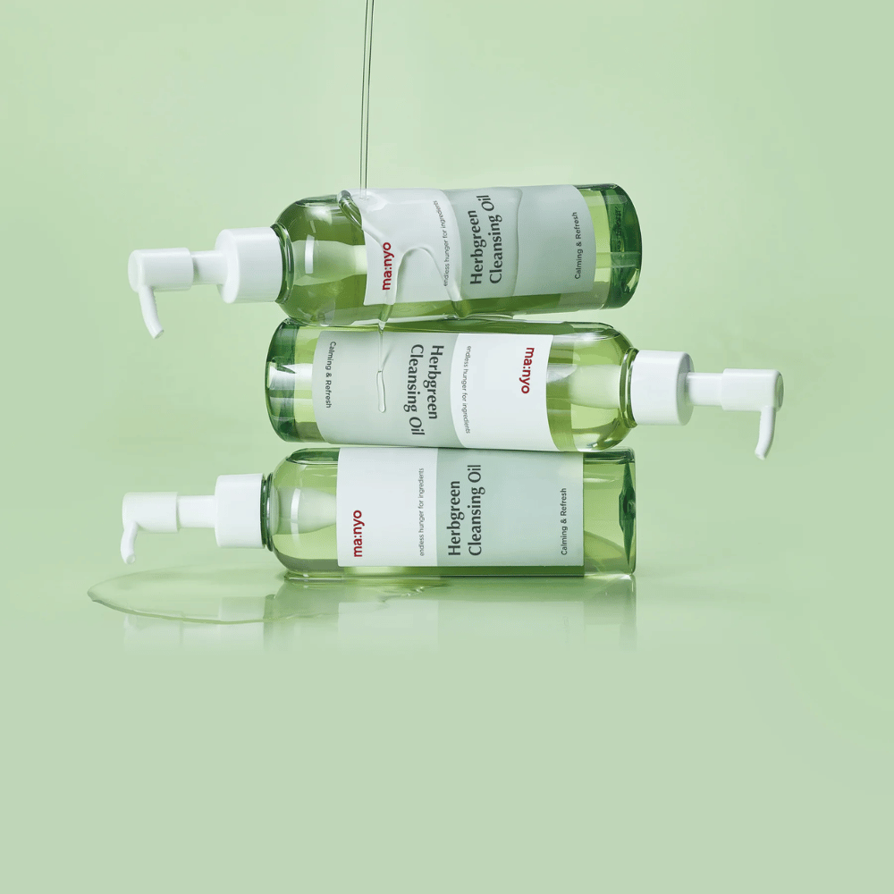 ma:nyo Herbgreen Cleansing Oil olejek oczyszczający w piętrowych butelkach, oczyszczanie olejkiem, które rozpuszcza makijaż, filtry przeciwsłoneczne i zanieczyszczenia, nie wysuszając skóry