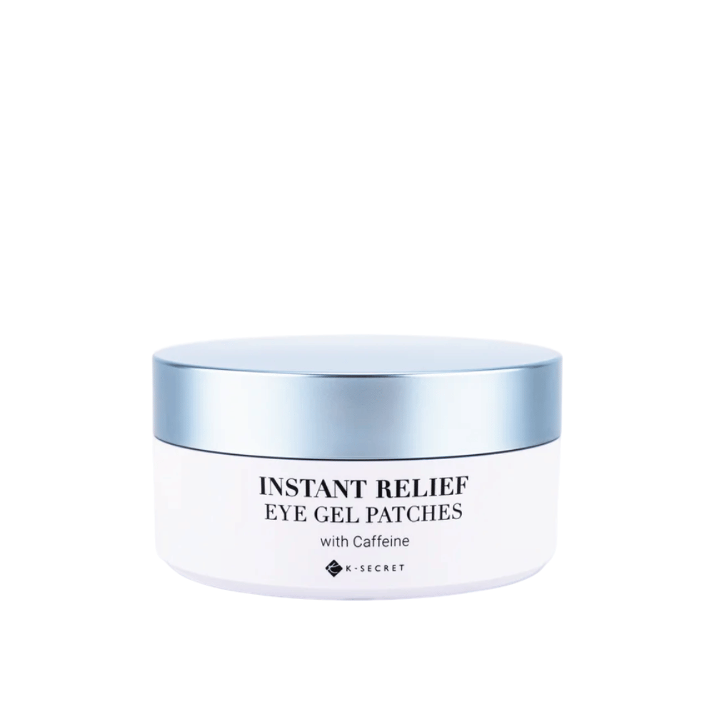 Puszka z K-Secret Instant Relief Eye Gel Patches z kofeiną i niebieską pokrywką.