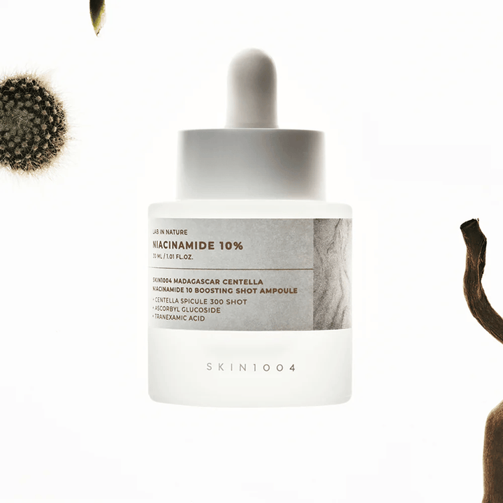 SKIN1004 Madagascar Centella Niacinamide 10 Boosting Shot Ampoule – koreańskie serum z 10% niacynamidem i wąkrotą azjatycką dla bardziej jednolitego kolorytu skóry, blasku i zrównoważonej skóry.