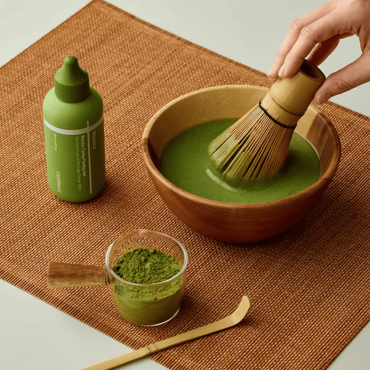Centellian24 Madeca Matcha Toning Peeling Gel zdjęcie składnika – peeling gel inspirowany matchą, który pomaga oczyszczać skórę, usuwać martwe komórki skóry i poprawiać jej blask.