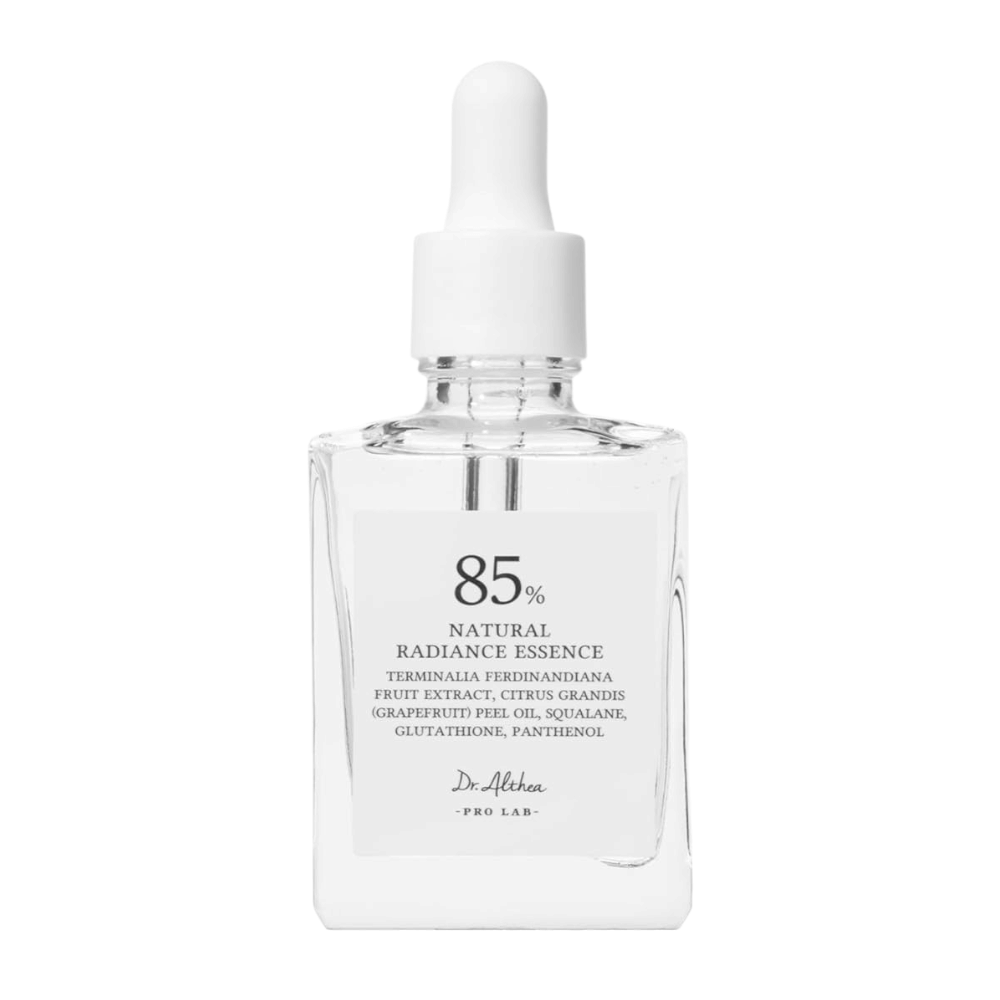 Dr. Althea Natural Radiance Essence – nawilżająca esencja z 85% ekstraktem z Kakadu Plum dla blasku, równomiernego kolorytu skóry i mocnej bariery skórnej.