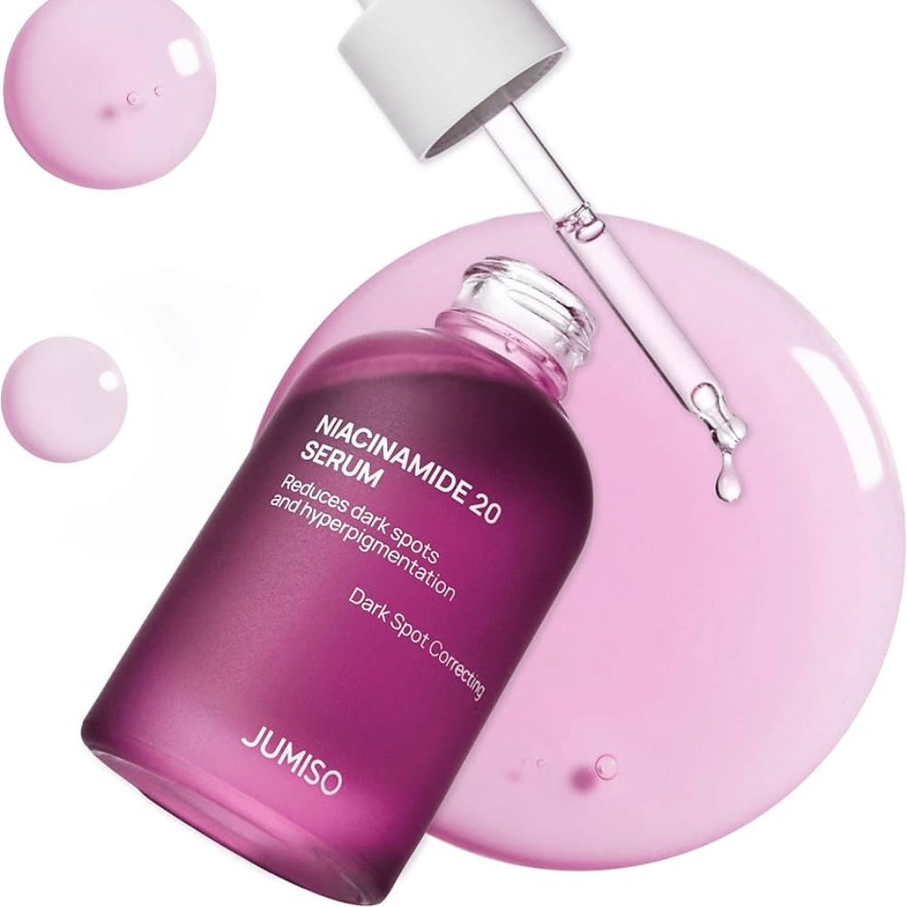 Zbliżenie na Jumiso Niacinamide 20 Serum – jasnoróżowa tekstura, która skutecznie rozjaśnia koloryt skóry i zmniejsza hiperpigmentację.