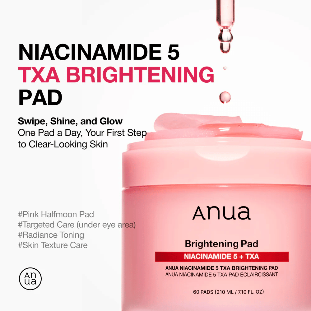 Różowy słoik z Anua Niacinamide 5 TXA Brightening Pad i półokrągłe płatki, z tekstem podkreślającym blask, wyrównanie kolorytu skóry i ukierunkowaną pielęgnację z niacynamidem i kwasem traneksamowym.