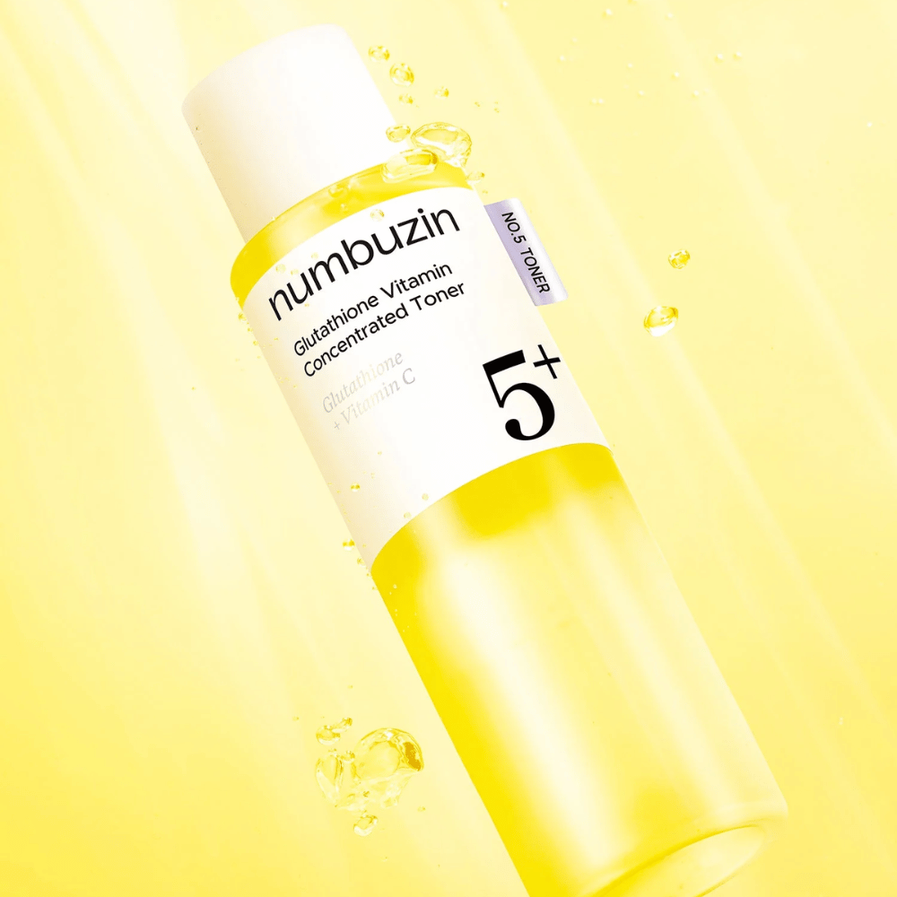 Numbuzin No.5+ Glutathione Vitamin Boosting Essential Toner rozświetlający tonik do twarzy na przebarwienia
