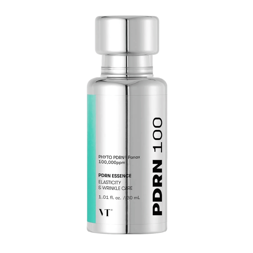 VT PDRN 100 Essence w srebrnej butelce z tekstem informującym o zawartości: 100,000 ppm PHYTO PDRN® Panax dla elastyczności i pielęgnacji zmarszczek. Butelka mieści 30 ml i ma elegancki, lustrzany design.
