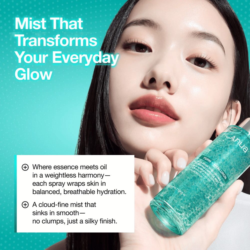 Modelka trzyma produkt blisko twarzy. Obraz podkreśla efekt glow oraz to, jak mgiełka zapewnia świeże, nawilżone wykończenie nawet na makijażu.