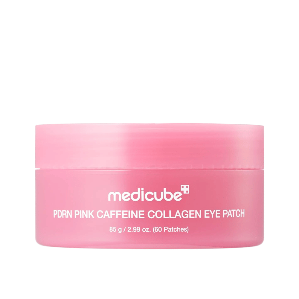 5. Medicube PDRN Pink Caffeine Collagen Eye Patch 60 szt. – różowy słoiczek z nawilżającymi hydrożelowymi płatkami pod oczy na białym tle