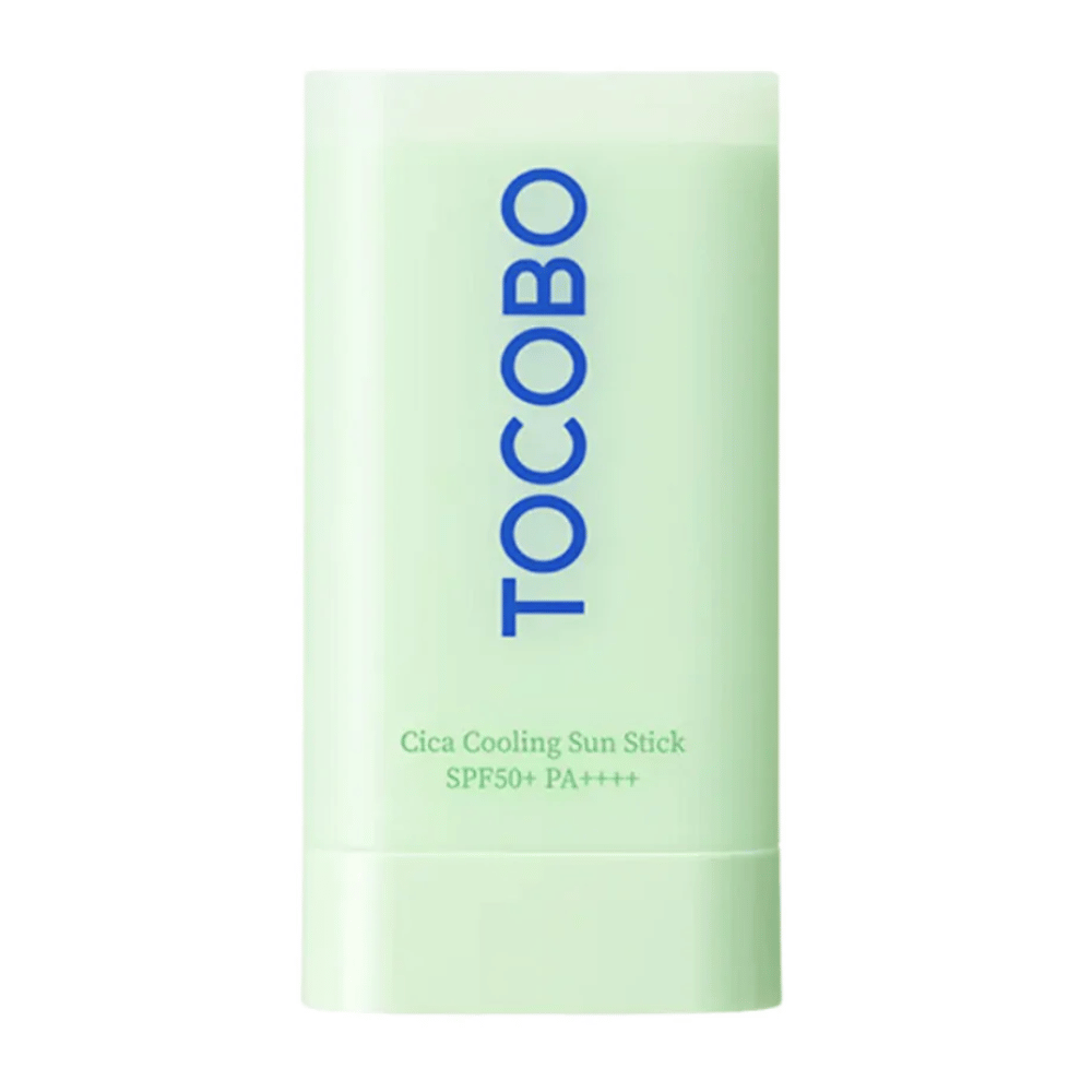 Tocobo Cica Cooling Sun Stick SPF50+ PA++++ w miętowym opakowaniu z niebieskim napisem, pokazanym na białym tle.