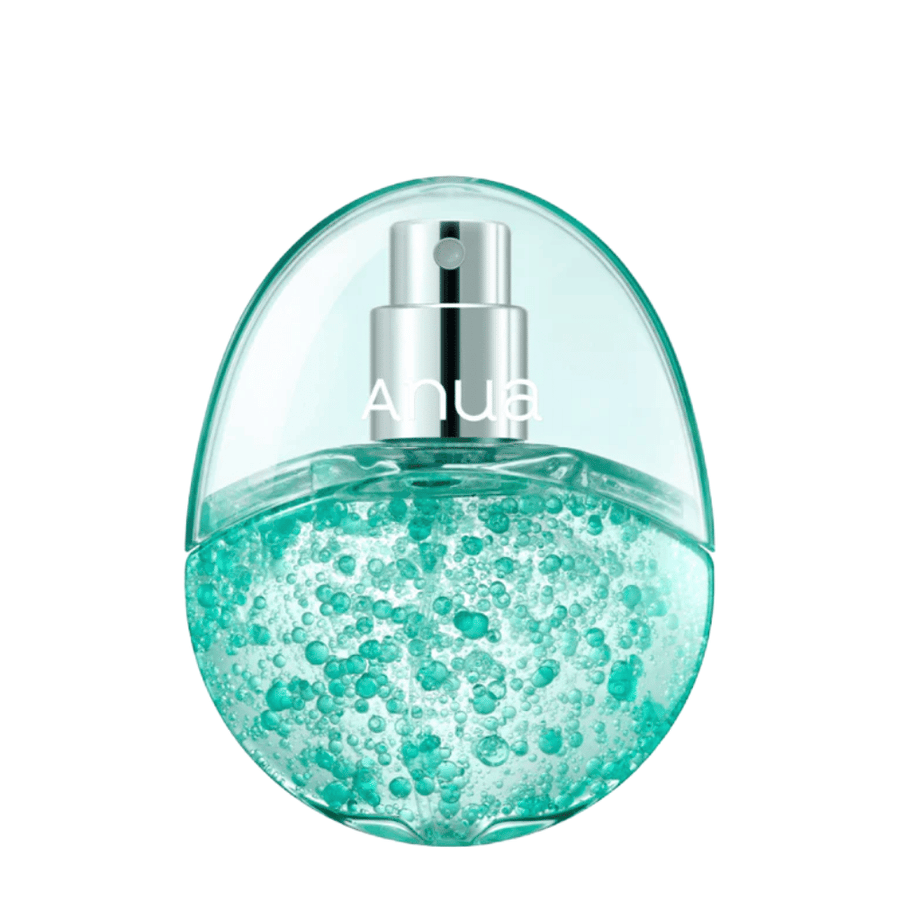 Wyizolowane zdjęcie produktu Anua PDRN Hyaluronic Acid Hydrating Capsule Mist na jasnym tle. Butelka w kształcie jajka ma przezroczystą górną część i dolną część wypełnioną turkusowymi kapsułkami nawilżającymi, które podkreślają unikalną formułę produktu i jego premium charakter.