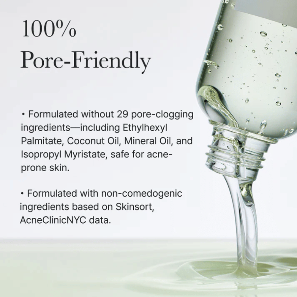 Zbliżenie na Arencia Pore Melt Mochi Cleansing Oil wylewany, pokazujący lekką oleistą teksturę, która szybko emulguje i oczyszcza pory w głębi bez zatykania.