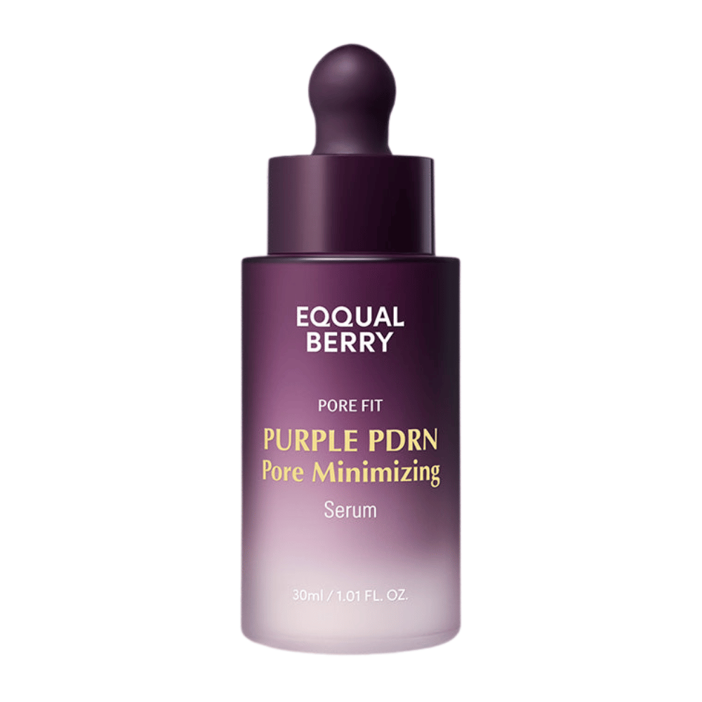 EQUAL BERRY Purple PDRN Pore Minimizing Serum w fioletowej szklanej butelce z pipetą i biało-żółtym tekstem na białym tle.