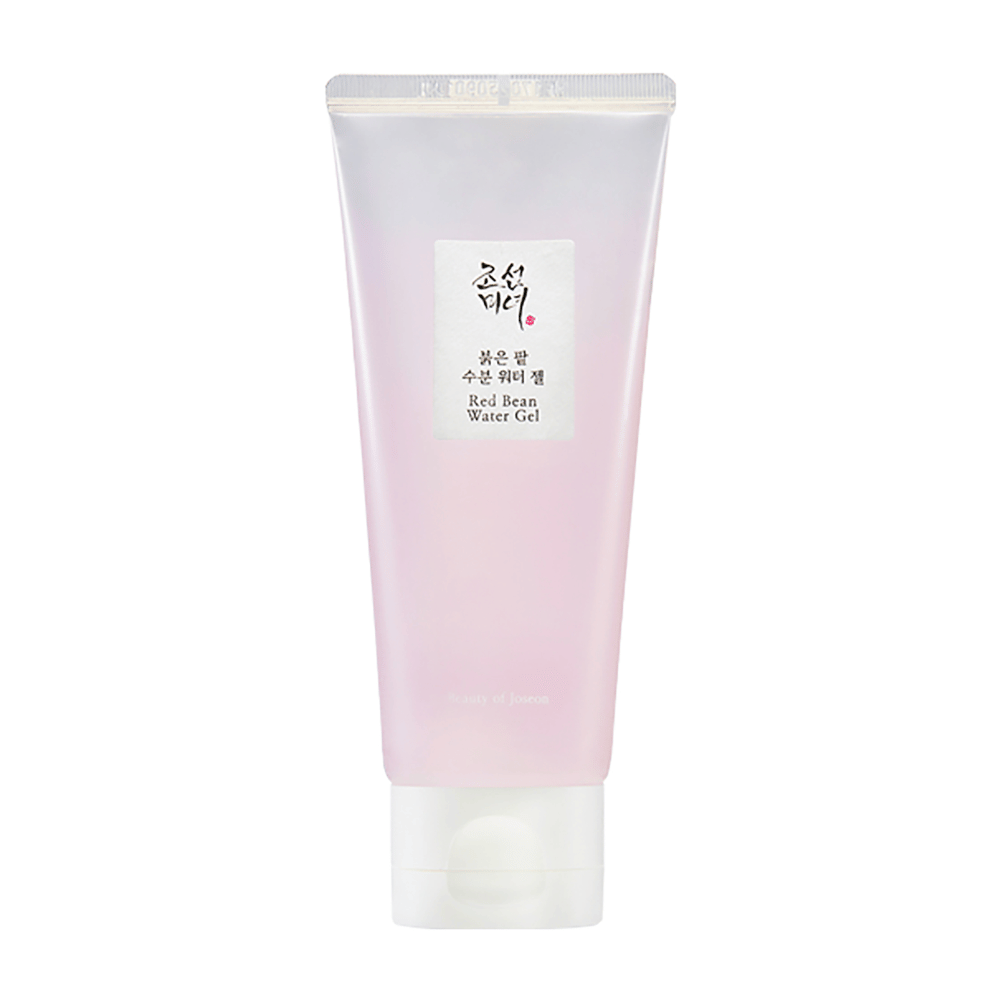 Obraz pokazuje tubkę "Red Bean Water Gel" z Beauty of Joseon. Produkt ma delikatnie różowe opakowanie i wydaje się być kosmetykiem do pielęgnacji skóry z czerwonymi fasolami, co może sugerować, że ma właściwości poprawiające teksturę i blask skóry.