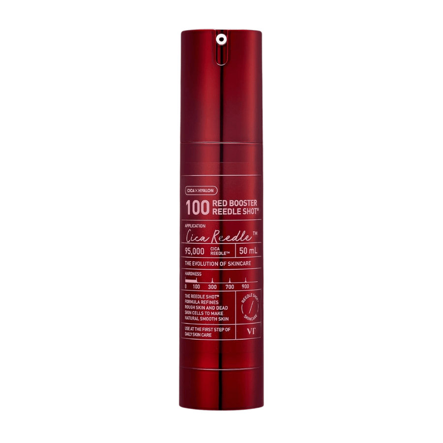 VT Cosmetics Red Booster Reedle Shot 100 serum do mikronakłuwania w czerwonej butelce na białym tle, 50 ml, opracowane do eksfoliacji, odnowy skóry i lepszego wchłaniania w rutynie pielęgnacyjnej.