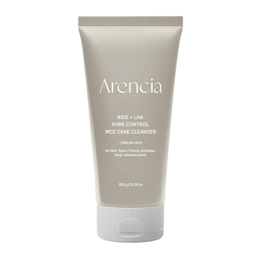 Arencia Rice + LHA Pore Control Rice Cake Cleanser w pełnym kadrze na białym tle, koreański środek do mycia twarzy z ryżem i LHA dla delikatnego złuszczania i zrównoważonej skóry.
