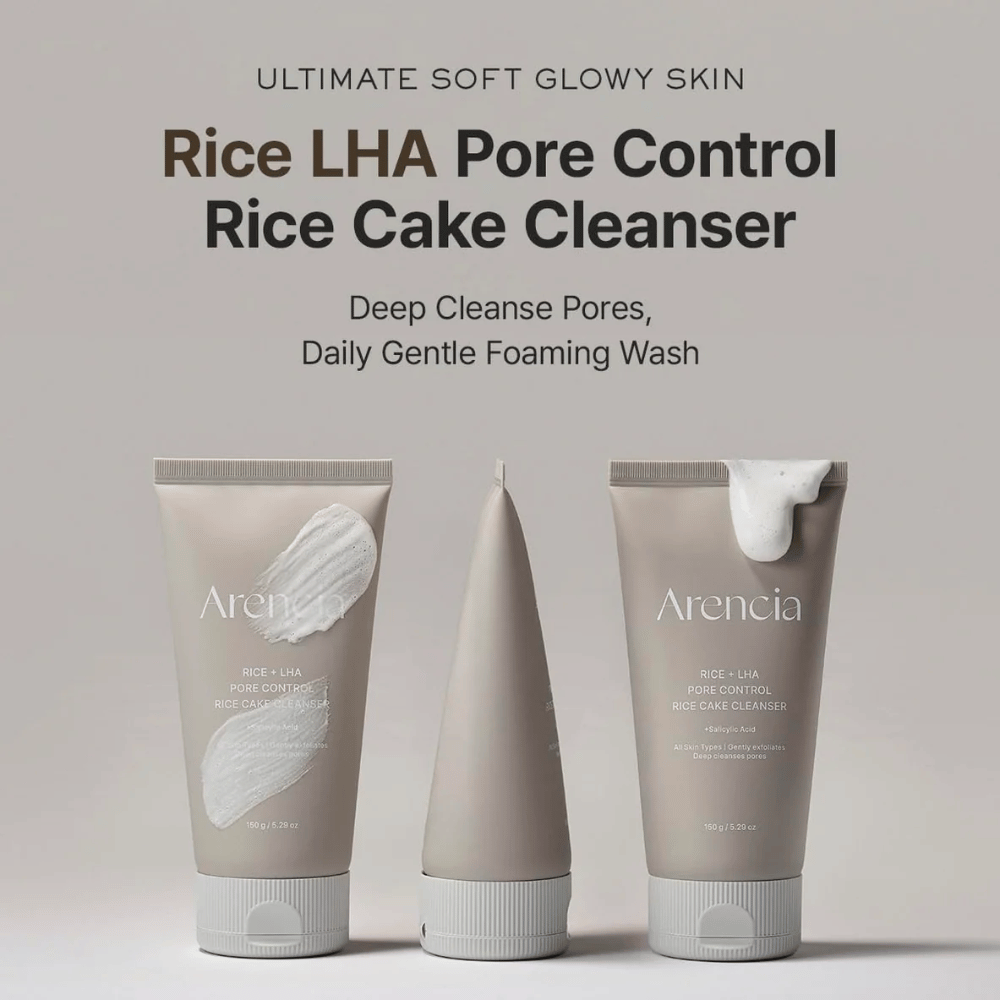 Prezentacja produktu Arencia Rice + LHA Pore Control Rice Cake Cleanser z różnych kątów, codzienne pieniące się oczyszczanie twarzy dla jaśniejszych porów i gładszej struktury skóry.
