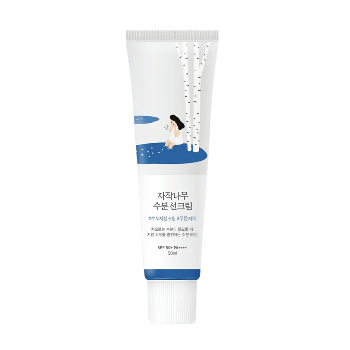 En tub med Round Lab Birch Juice Moisturizing Sunscreen SPF50+ PA++++ 50ml.