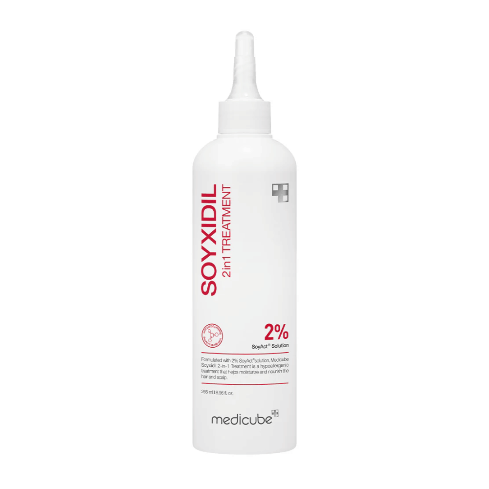 Obraz produktu Medicube Soyxidil 2in1 Treatment w białej butelce z czerwoną tekstem. Zawiera 2% SoyAct™ Solution dla wzmocnienia włosów i skóry głowy.