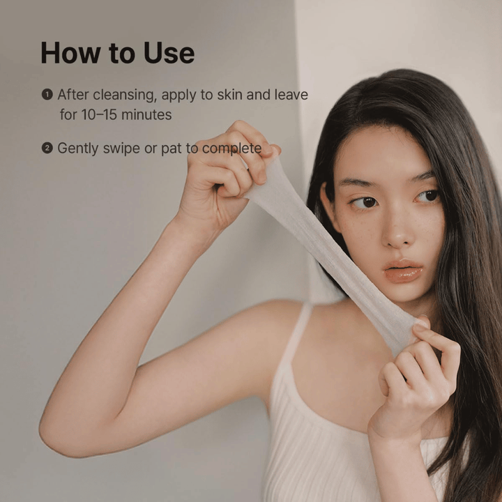 Obraz – zastosowanie (how to use)
Dr. Althea Stretchfit Calming Pad stosuje się po oczyszczaniu jako kojące maseczka do twarzy, które nawilża i chłodzi podrażnioną skórę.