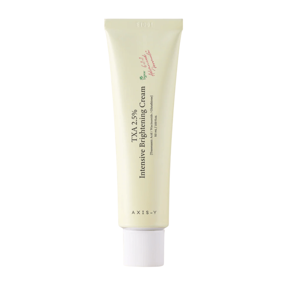 Czyste zdjęcie produktowe AXIS - Y TXA 2.5% Intensive Brightening Cream w formacie pionowym, z naciskiem na stylowy design i koncepcję rozjaśniania.