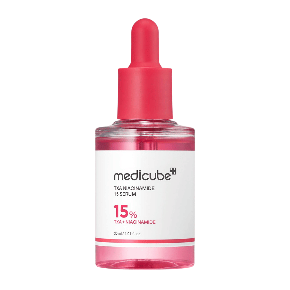 4. Medicube TXA Niacinamide 15 Serum 30 ml – różowa butelka serum z pipetą na białym tle
