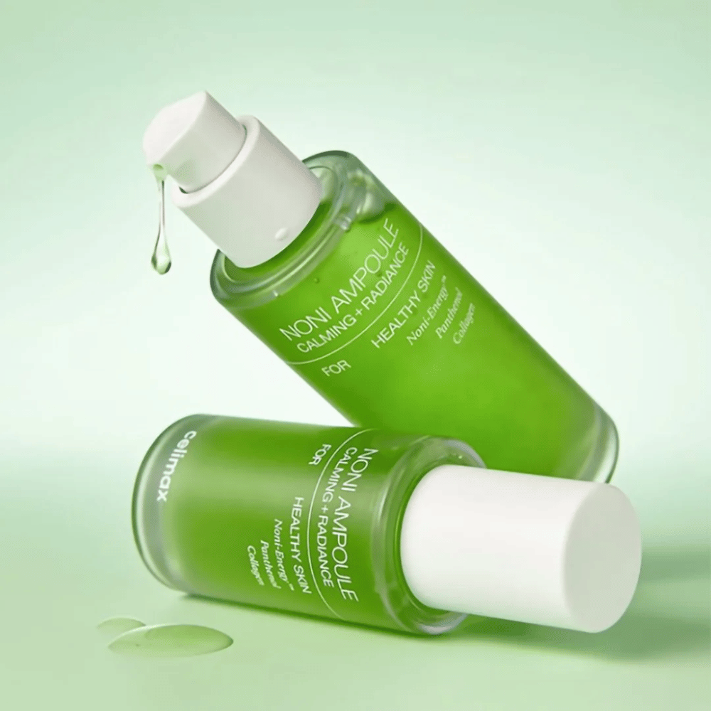 Celimax The Real Noni Ampoule to produkt do pielęgnacji skóry, który zapewnia łagodzący i rozświetlający efekt dla zdrowej skóry. Sformułowany z ekstraktem z noni i kolagenem, pomaga nawilżać i poprawiać strukturę skóry. Idealny do codziennego użytku, aby uzyskać świeżą i promienną cerę!