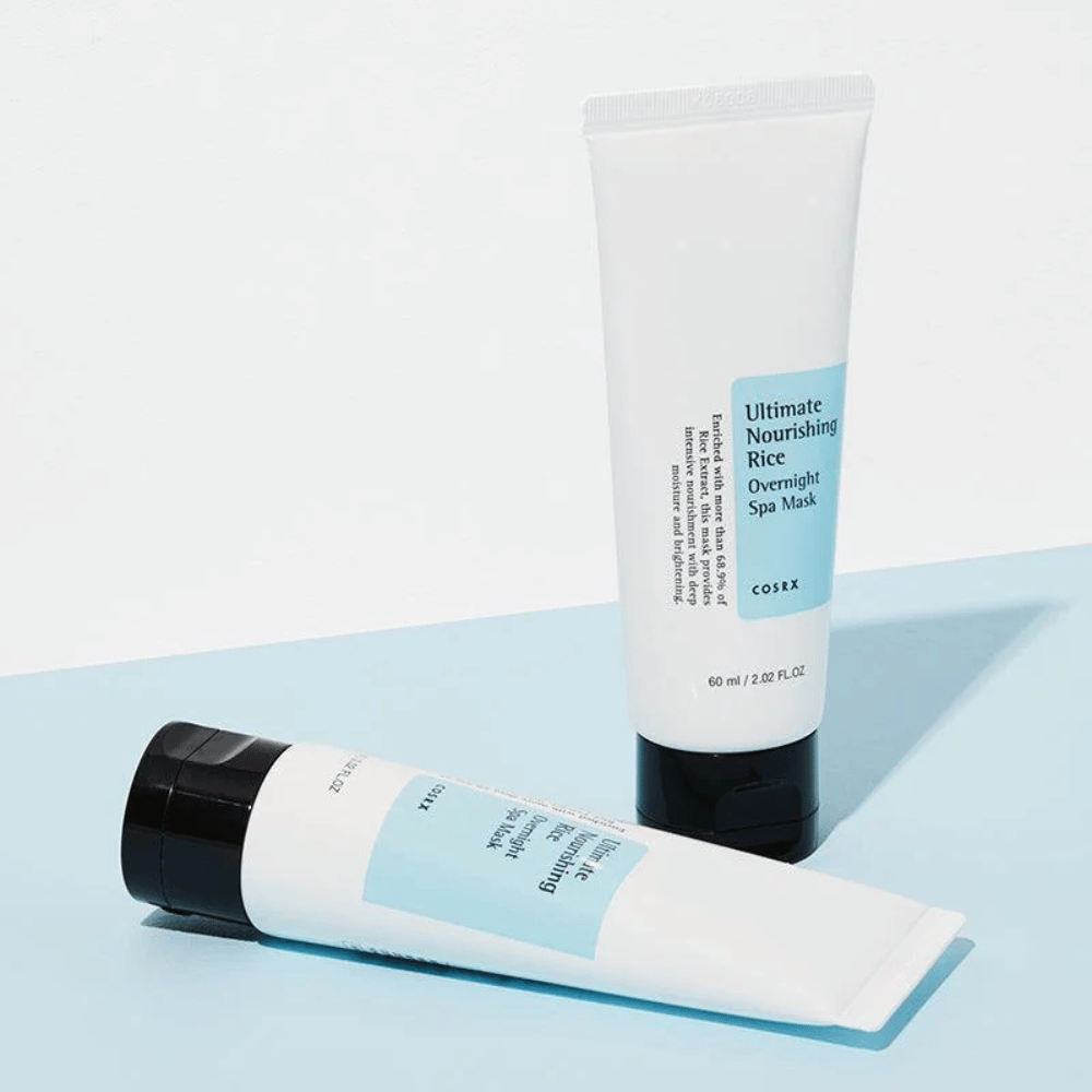 COSRX Ultimate Nourishing Rice Overnight Spa Mask 60 ml nawilżająca maska do spania z ryżem, która wzmacnia barierę skórną