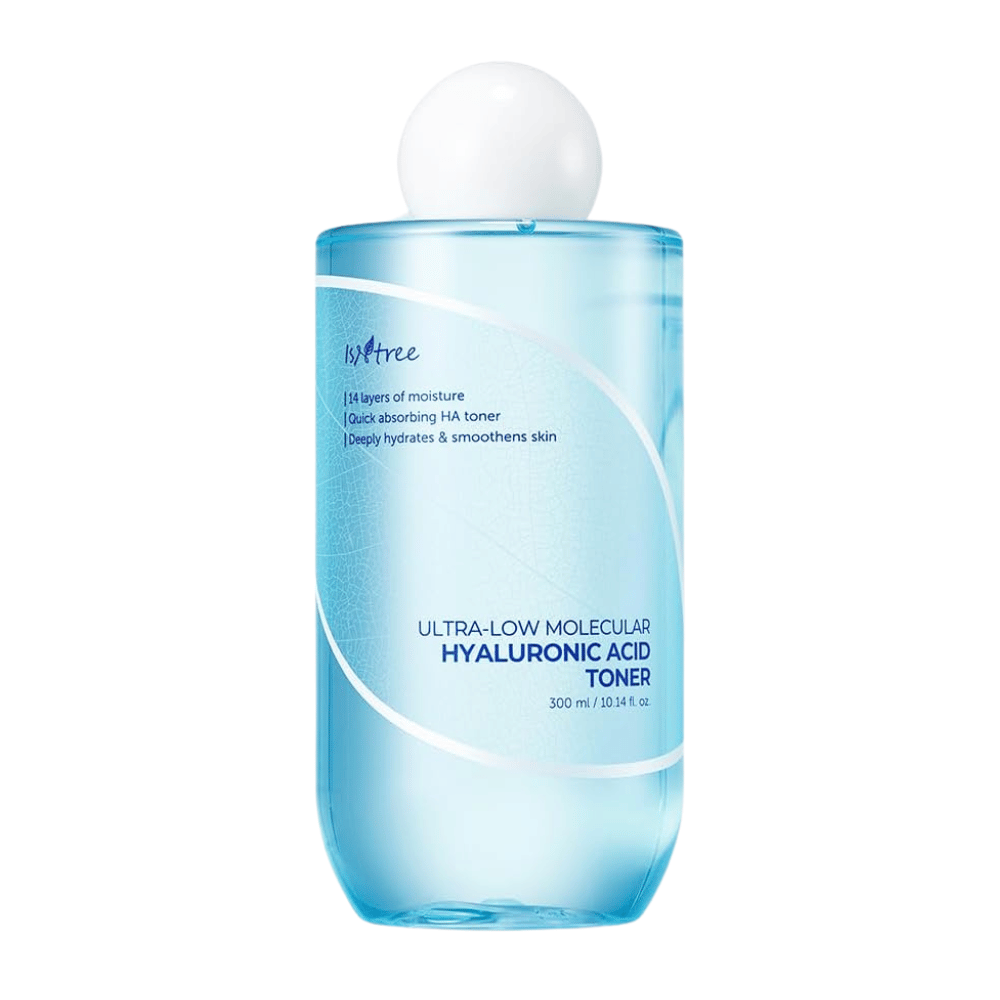 Zdjęcie produktu Isntree Ultra-Low Molecular Hyaluronic Acid Toner, 300 ml. Butelka jest jasnoniebieska z białym tekstem i okrągłym białym korkiem, zaprojektowana, aby sygnalizować właściwości nawilżające i kojące.
