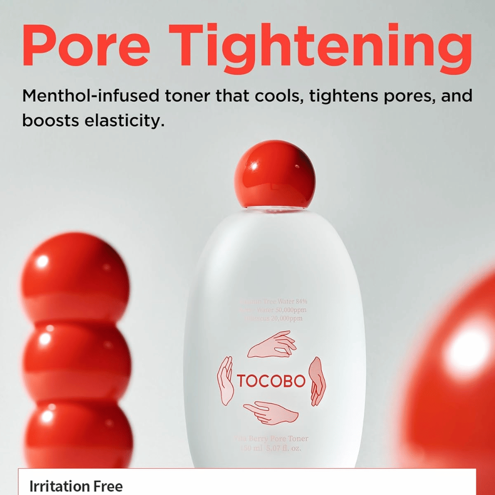 Grafika promocyjna dla TOCOBO Vita Berry Pore Toner, opisująca chłodzący efekt toniku, właściwości zwężające pory oraz poprawioną elastyczność skóry dzięki formule z dodatkiem mentolu.