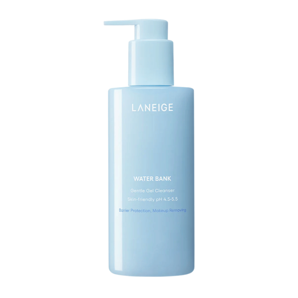 LANEIGE Water Bank Gentle Gel Cleanser w jasnoniebieskiej butelce z pompką z białym napisem, na białym tle.
