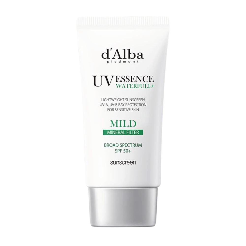 d’Alba Waterfull Mild Sun Cream SPF 50+ – łagodny krem przeciwsłoneczny z filtrem mineralnym, który chroni wrażliwą skórę przed promieniowaniem UVA/UVB. Lekka, nawilżająca formuła w eleganckiej białej tubce.