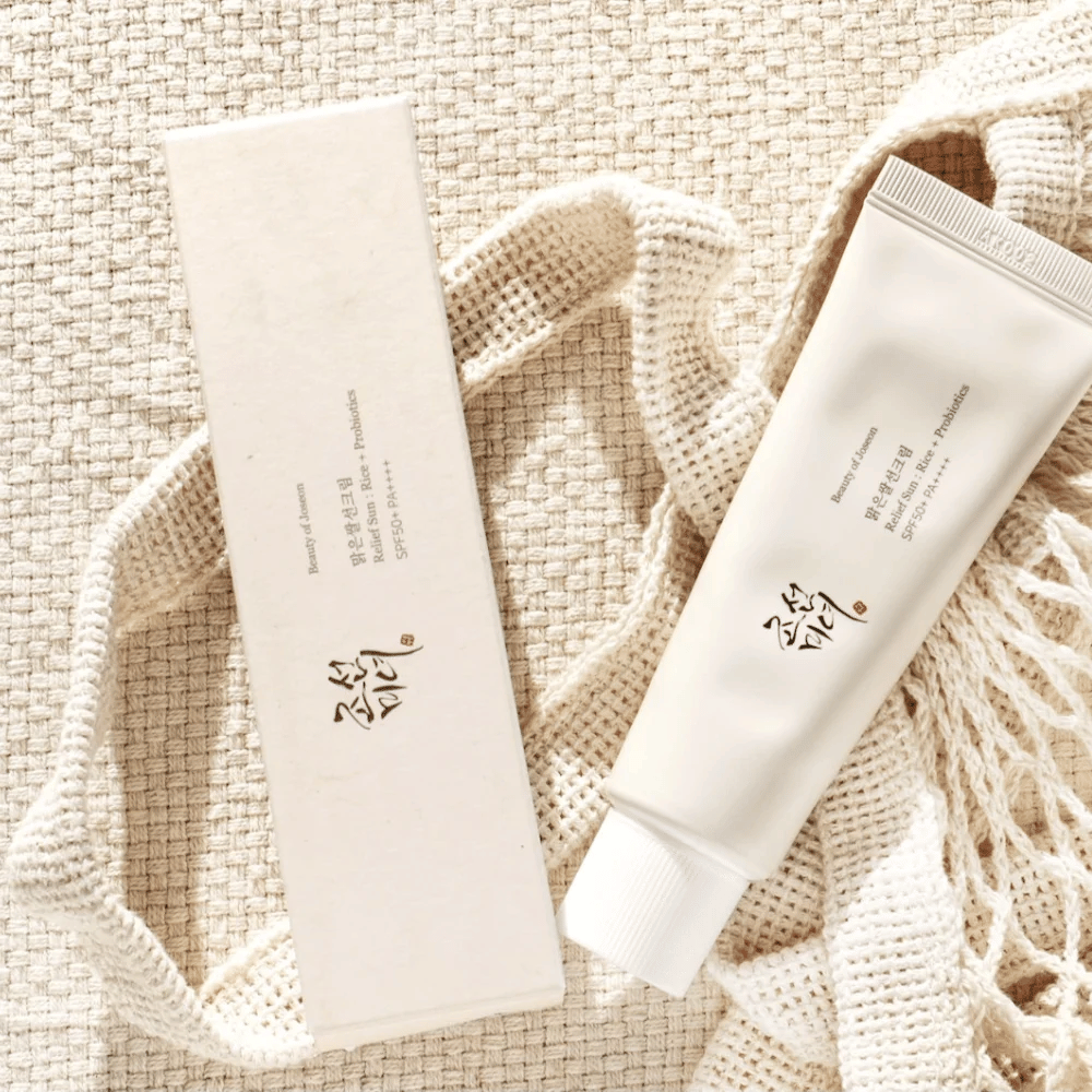 Beauty of Joseon Relief Sun SPF50+ PA++++ 50ml – lekki krem przeciwsłoneczny z ekstraktem z ryżu i probiotykami do codziennej ochrony przeciwsłonecznej i nawilżenia.