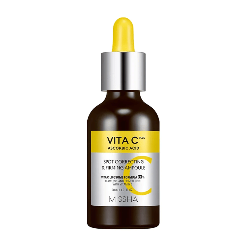 MISSHA Vita C Plus Spot Correcting & Firming Ampoule 30ml, pokazany na białym tle.