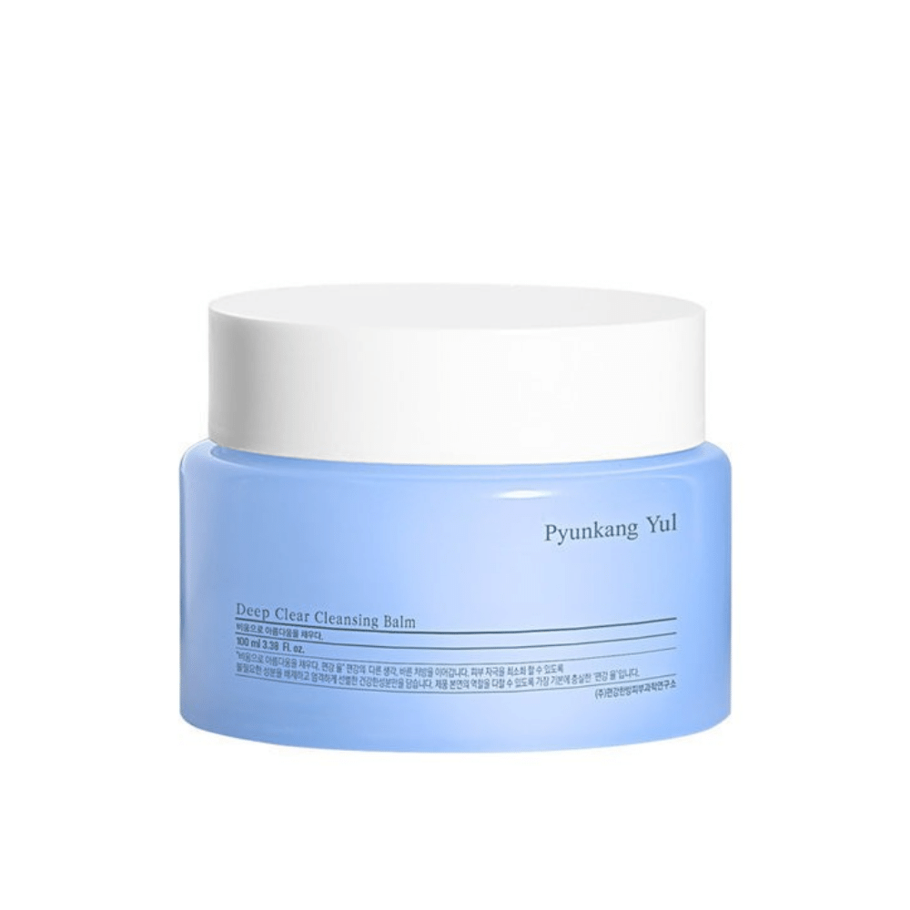 Słoik Pyunkang Yul Deep Clear Cleansing Balm 100ml na białym tle.