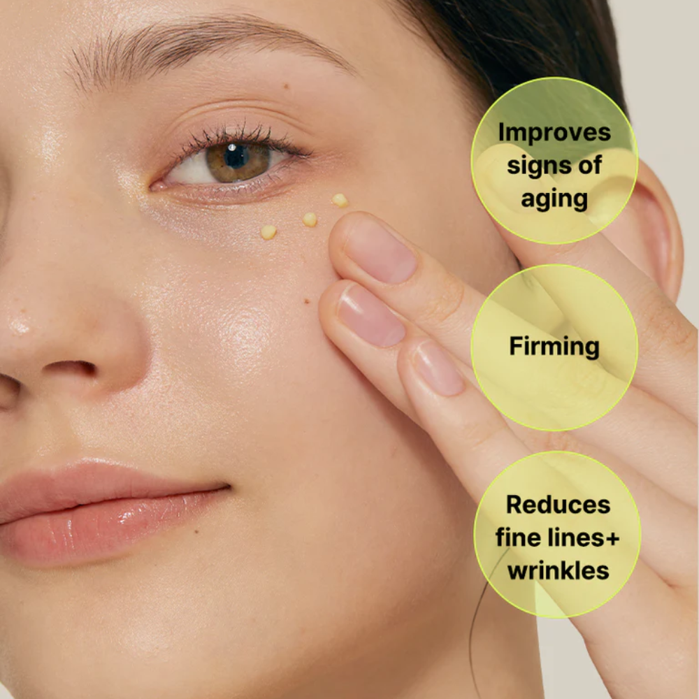Twarz kobiety z widocznymi zmarszczkami, wskazującymi na oznaki starzenia i zmniejszoną elastyczność, z użyciem COSRX Retinol 0.1 Cream 20ml.